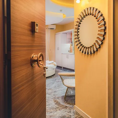 Love hotel Hidden Bank: Pearls Plovdiv