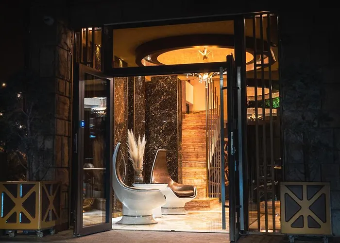 Hidden Bank: Pearls Yetişkin Oteli Filibe