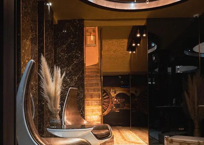 Hidden Bank: Pearls Yetişkin Oteli