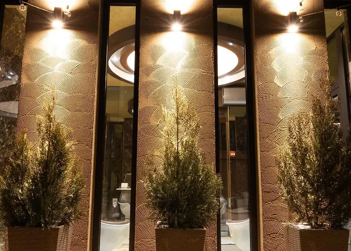 Hidden Bank: Pearls Yetişkin Oteli