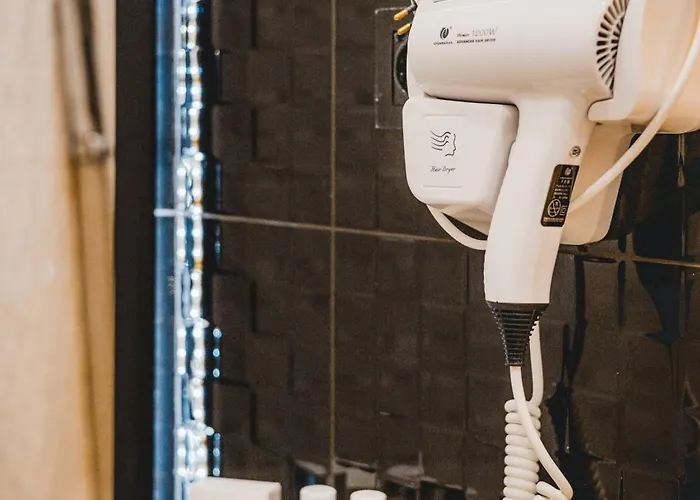 Hidden Bank: Pearls Yetişkin Oteli