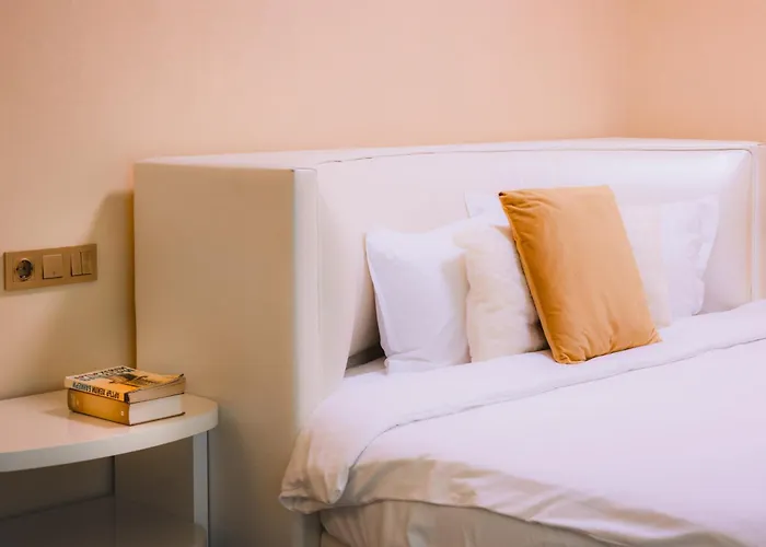 Hidden Bank: Pearls Yetişkin Oteli *