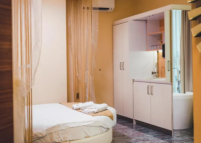 Hidden Bank: Pearls Yetişkin Oteli Filibe