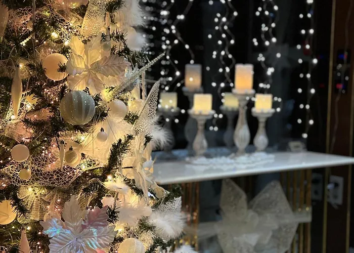 Hidden Bank: Pearls Yetişkin Oteli *