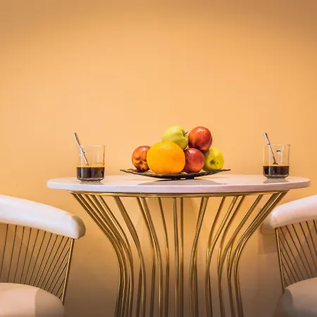 Hidden Bank: Pearls Готель для побачень