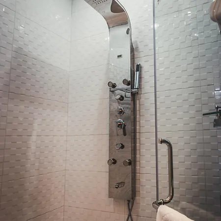 Hidden Bank: Pearls *