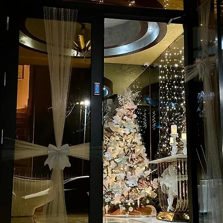 Hidden Bank: Pearls Пловдив