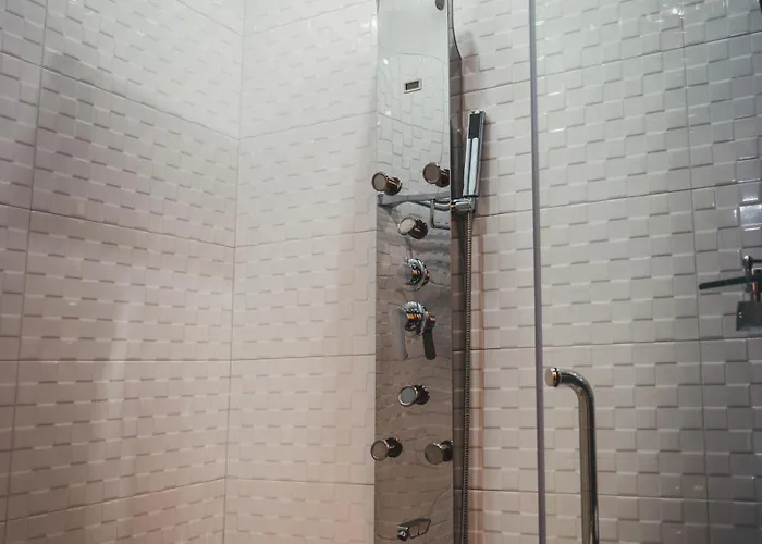 Hidden Bank: Pearls *