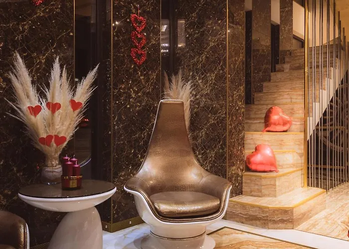 Hidden Bank: Pearls 情趣酒店 *