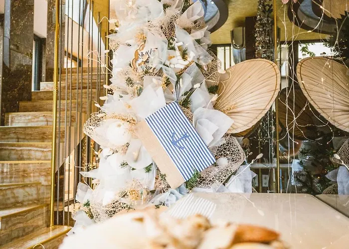 情趣酒店 Hidden Bank: Pearls 普罗夫迪夫